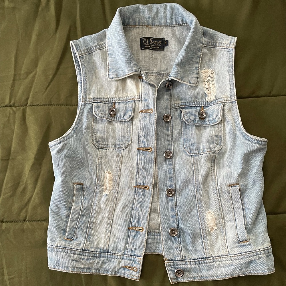 Women’s Jean Distress Vest